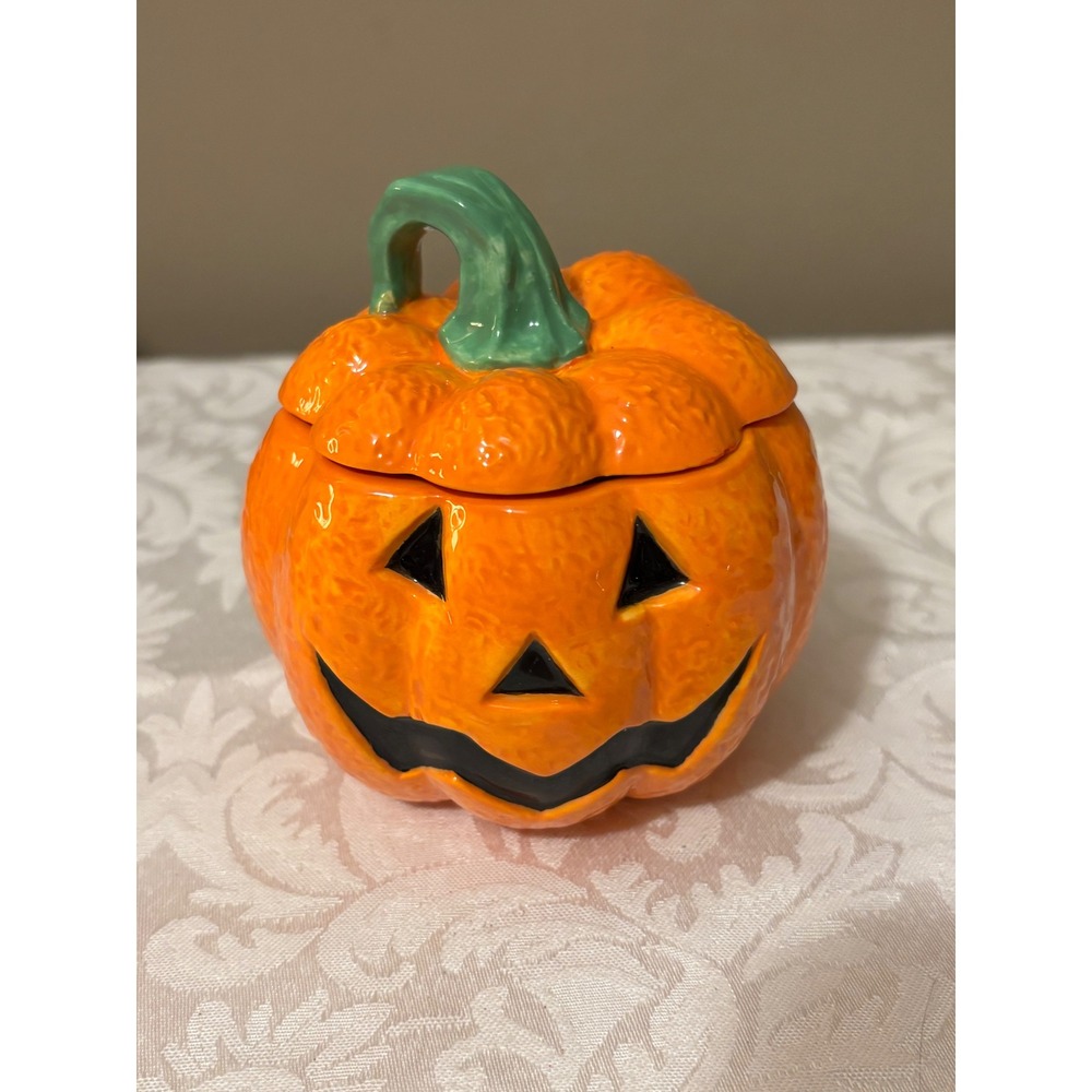 Halloween Ceramic Jack-O-Lantern Pumpkin Jar w Lid Orange 5" Arlington Designs